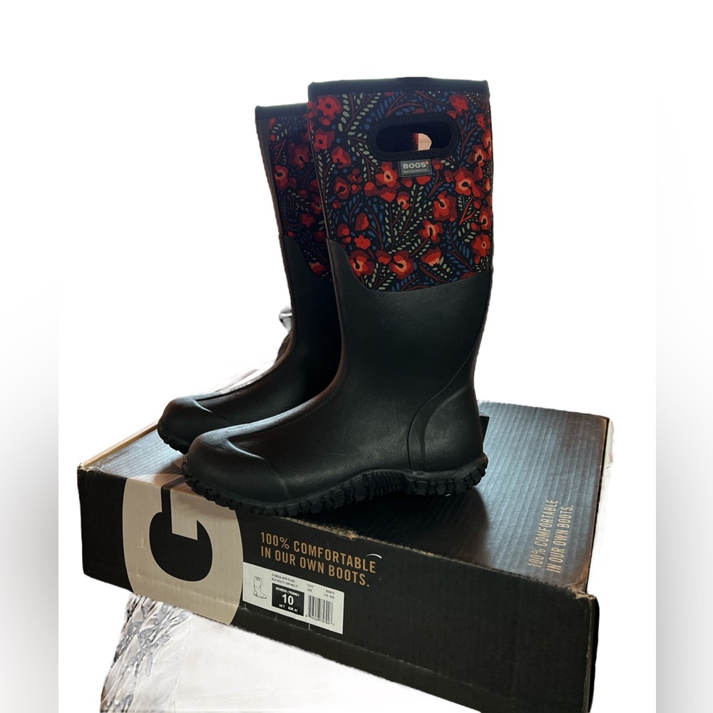 Bogs Mesa waterproof women boot size 10